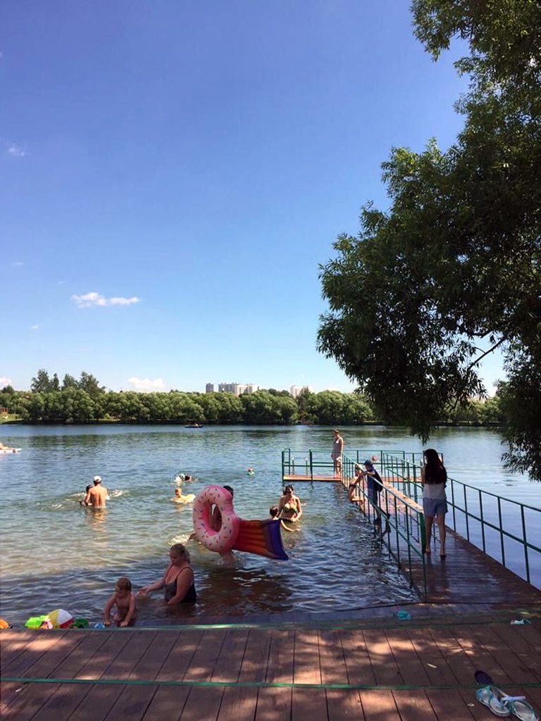 Пляж в поселке Потапово