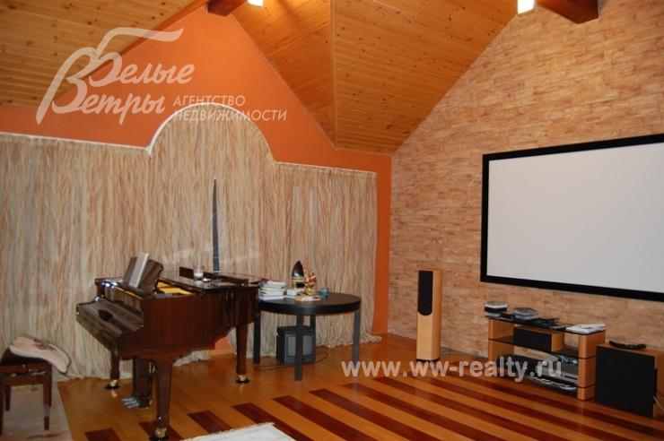 готовый меблированныЙ загородныЙ дом в микрайоне "К" Троицка