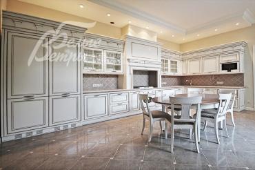 Французский кухонный гарнитур Roche Bobois, выполненный на заказ